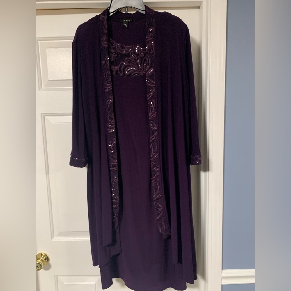 Le. Bos dress with matching jacket. Size 16W $80